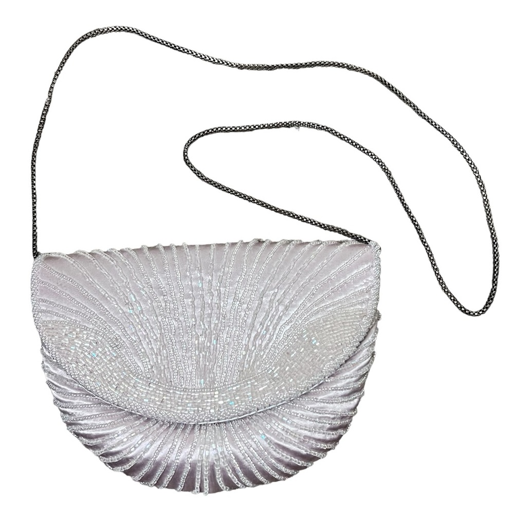 Vintage | White costume beaded mini evening bag chain strap